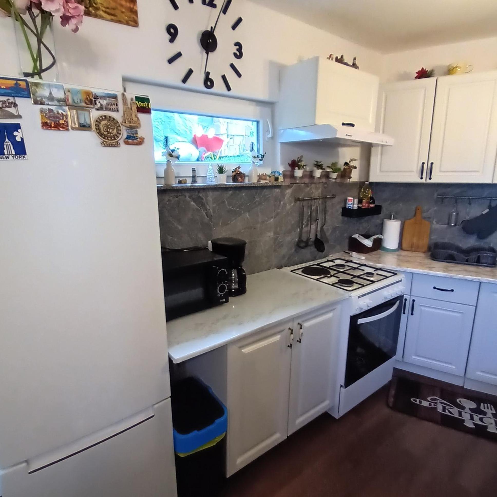 Leona Bregi Apartment *